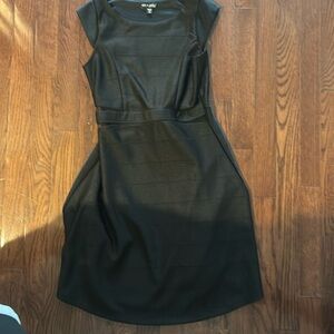 Black Ava and yelly ruffle dress